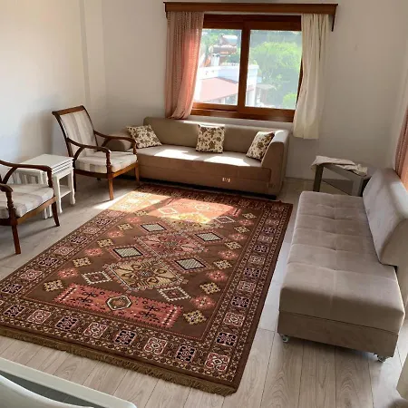 Apartment Gumusluk Koyunbabada Denize Sifir Ev Giris